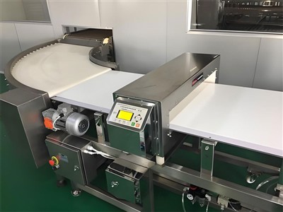 Welche Vorsichtsmaßnahmen sind bei der Installation und Anwendung von Metalls...